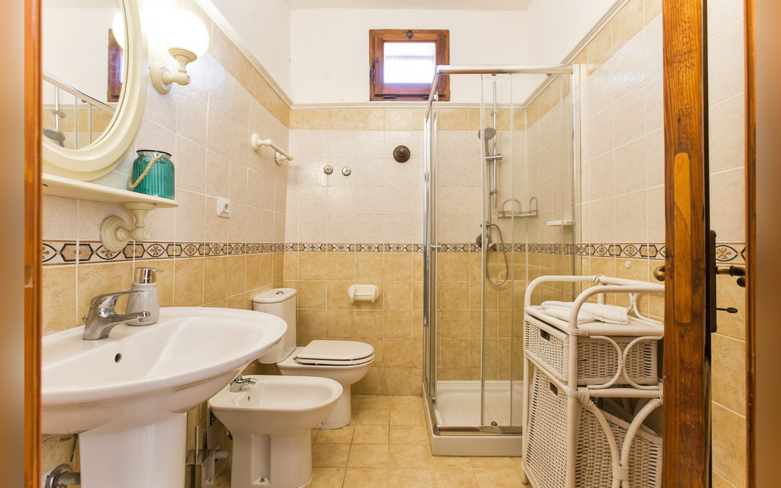 Bagno con doccia — Casal Paternò